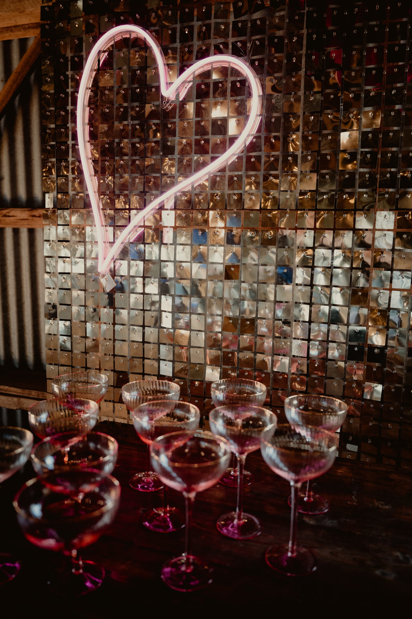 Shimmer Wall 2.1m