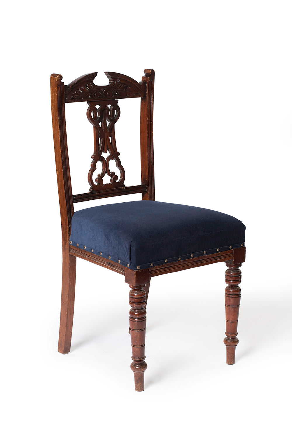 Sapphire Queen Chair