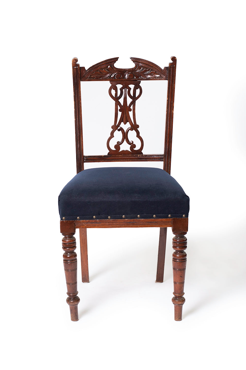 Sapphire Queen Chair